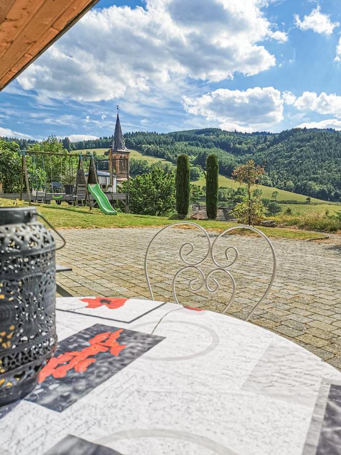 Domaine De La Rue De La Tour Bed & Breakfast Valsonne Ngoại thất bức ảnh